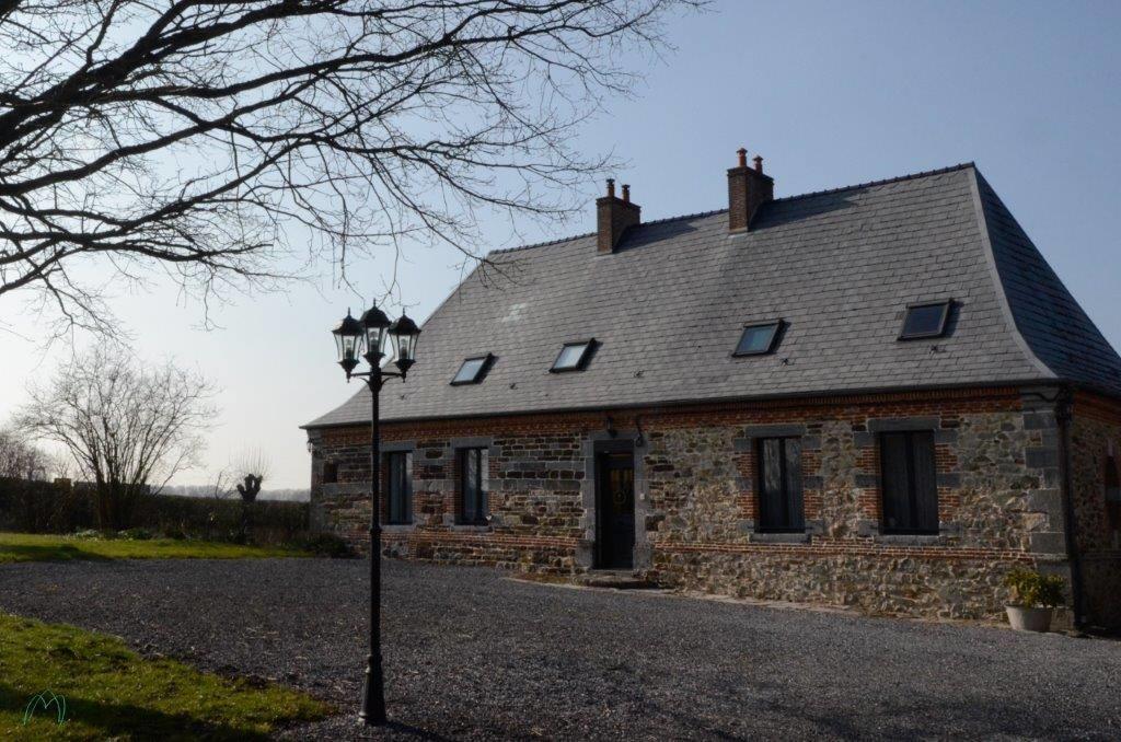 Bed and Breakfast Les Temps Gourmands Mondrepuis Экстерьер фото